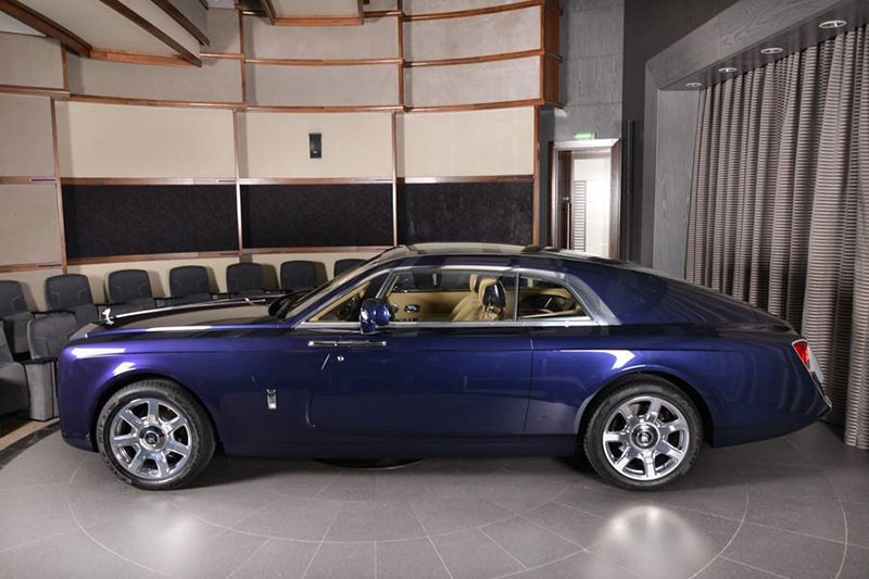 Rolls-Royce Sweptail 12,8 triệu USD xuất hiện tại đại lý